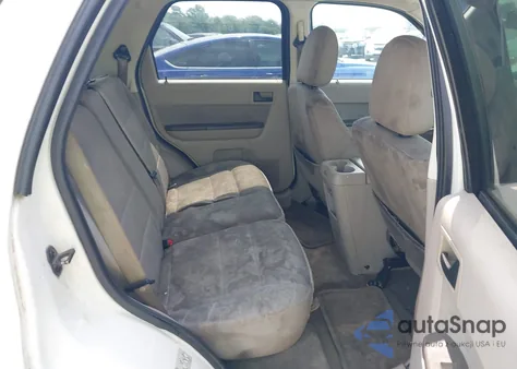 2011 Ford Escape Xlt z USA, uszkodzony, nr VIN 1FMCU9D7XBKB34112